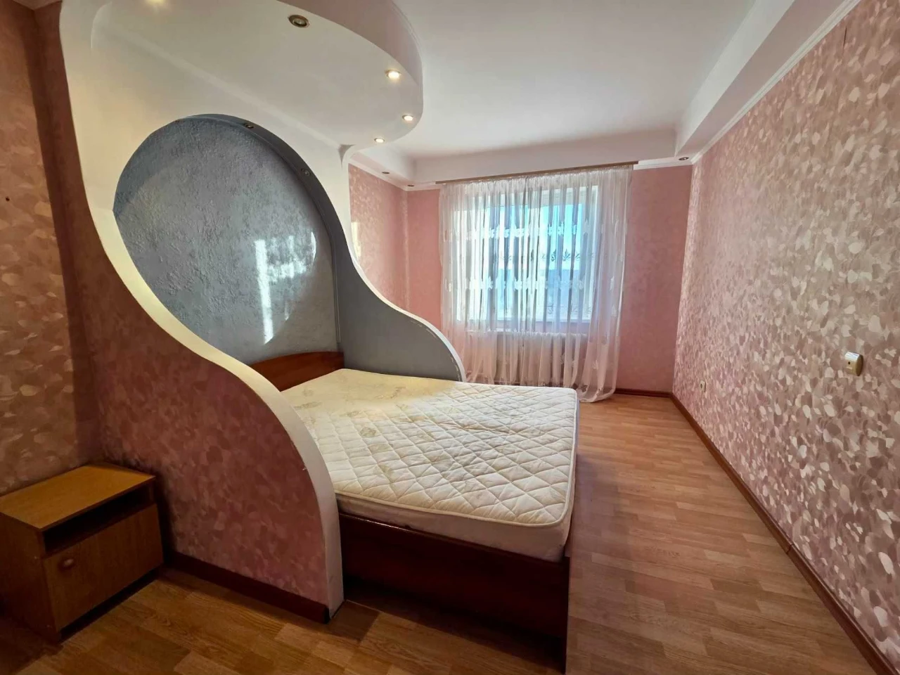 Sale of a 2-room apartment in Ainka, Zvyazka Street
