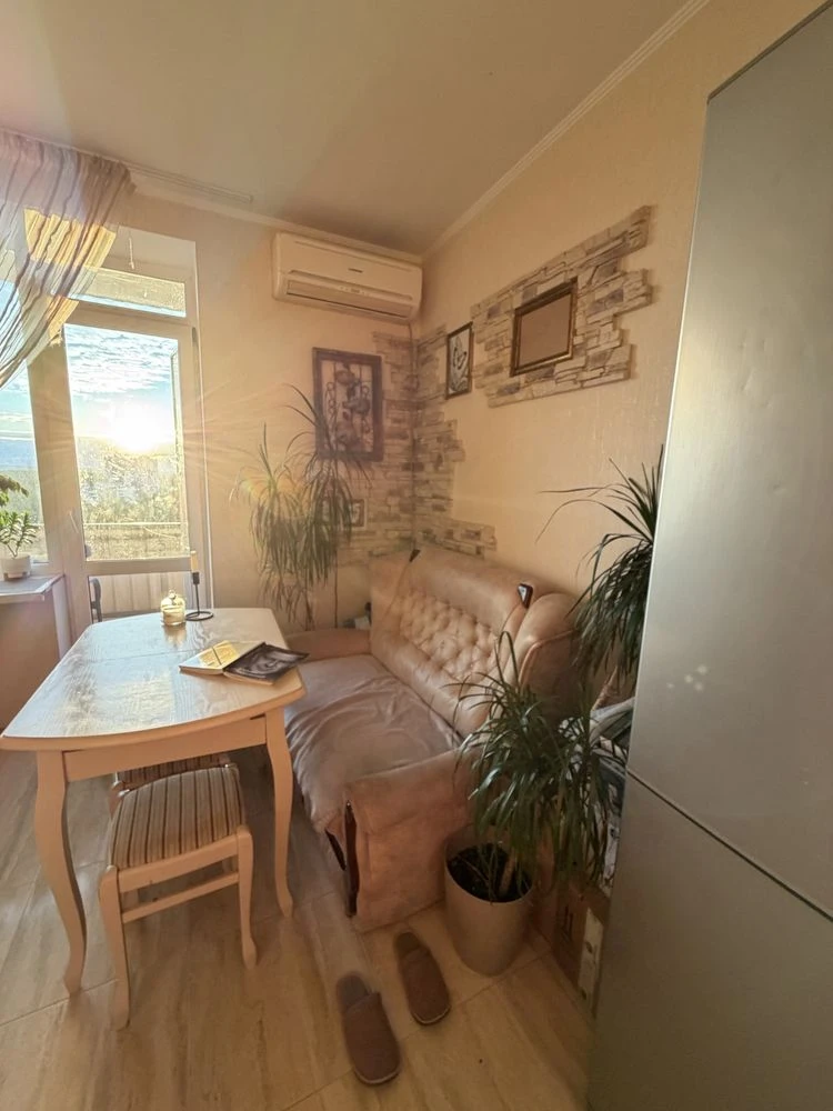 1-bedroom apartment renovated, Sovnova St 7