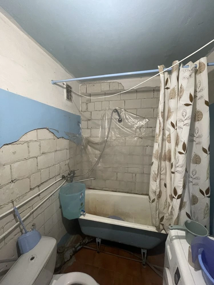 For sale 1-room apartment in Ukraine without commission for purchase