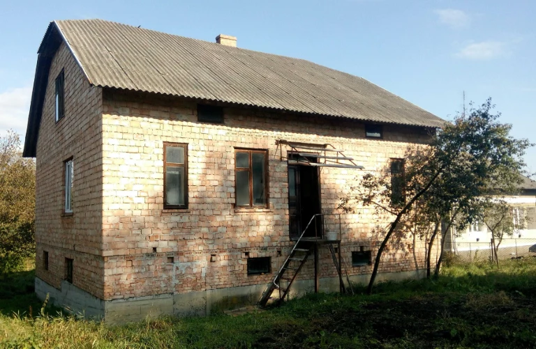 Brick house for sale
