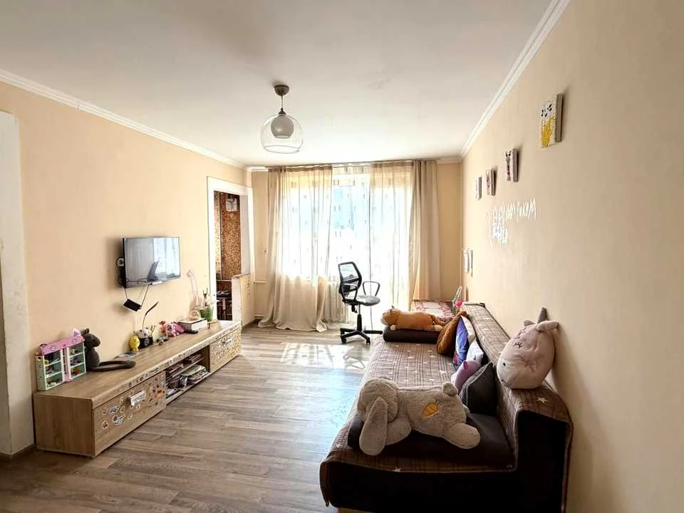 Apartment. Stebnyk, Michael Hrushevsky Street