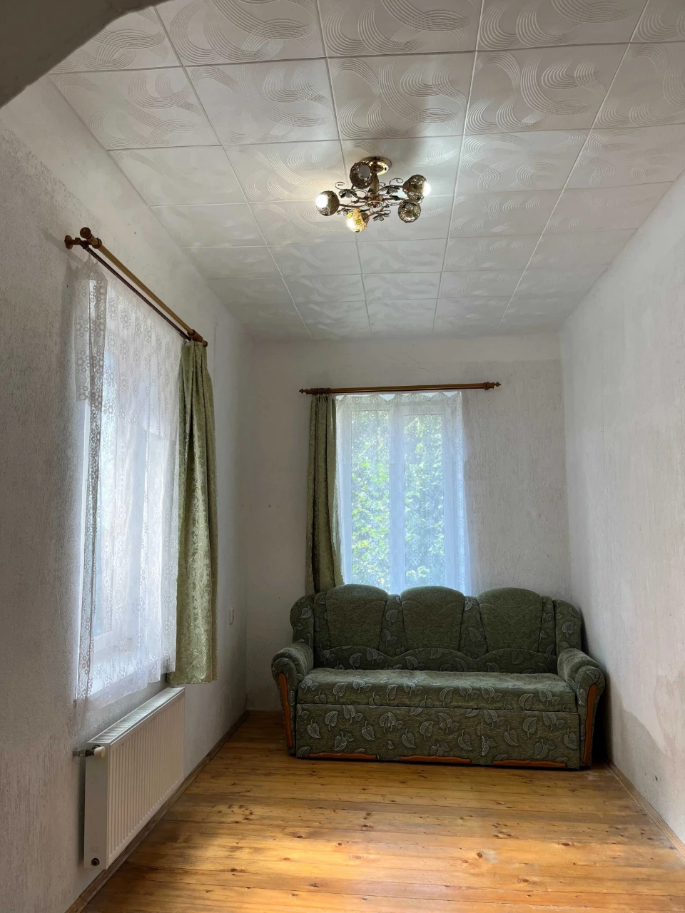 2-bedroom Apartment in Khodoriv, 2K Residential Property without Realtor