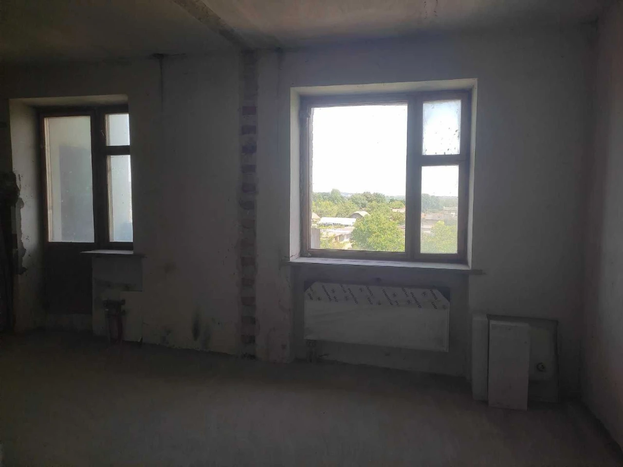 3-bedroom apartment for sale in U.M. Khodorove