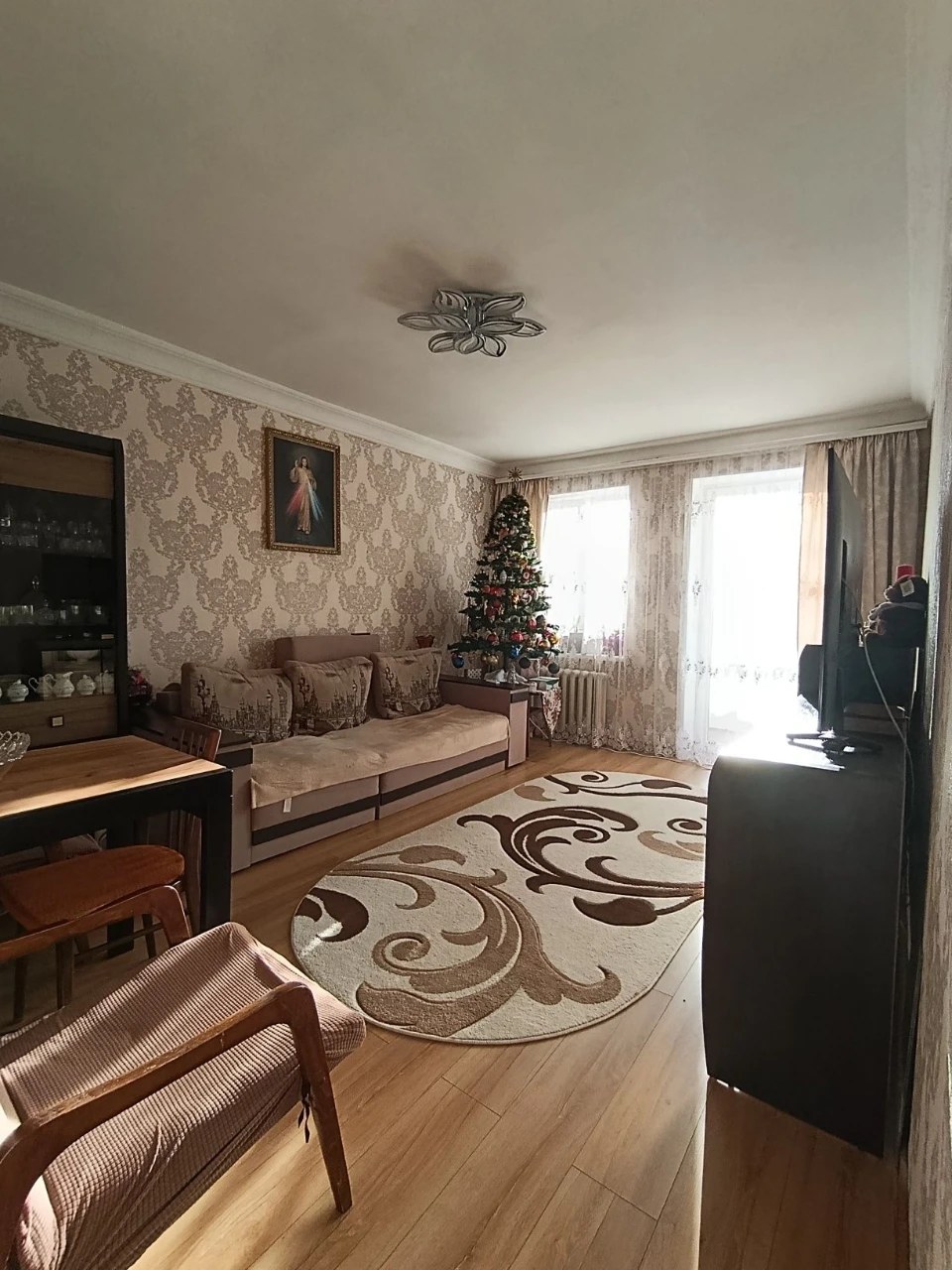 Продам 3 х кімнатну квартиру у Новому  Роздолі