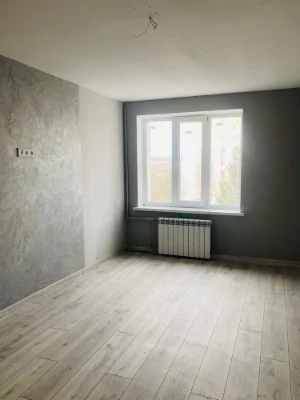 Продам трьох кімнатну у м.Новий Розділ.