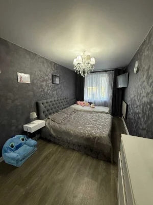 Продам шикарную 3_х км.кв.Мерефа