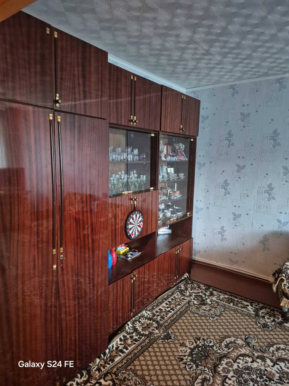 Продам 3_х кмн.кв. Мерефа(Пчелостанция)