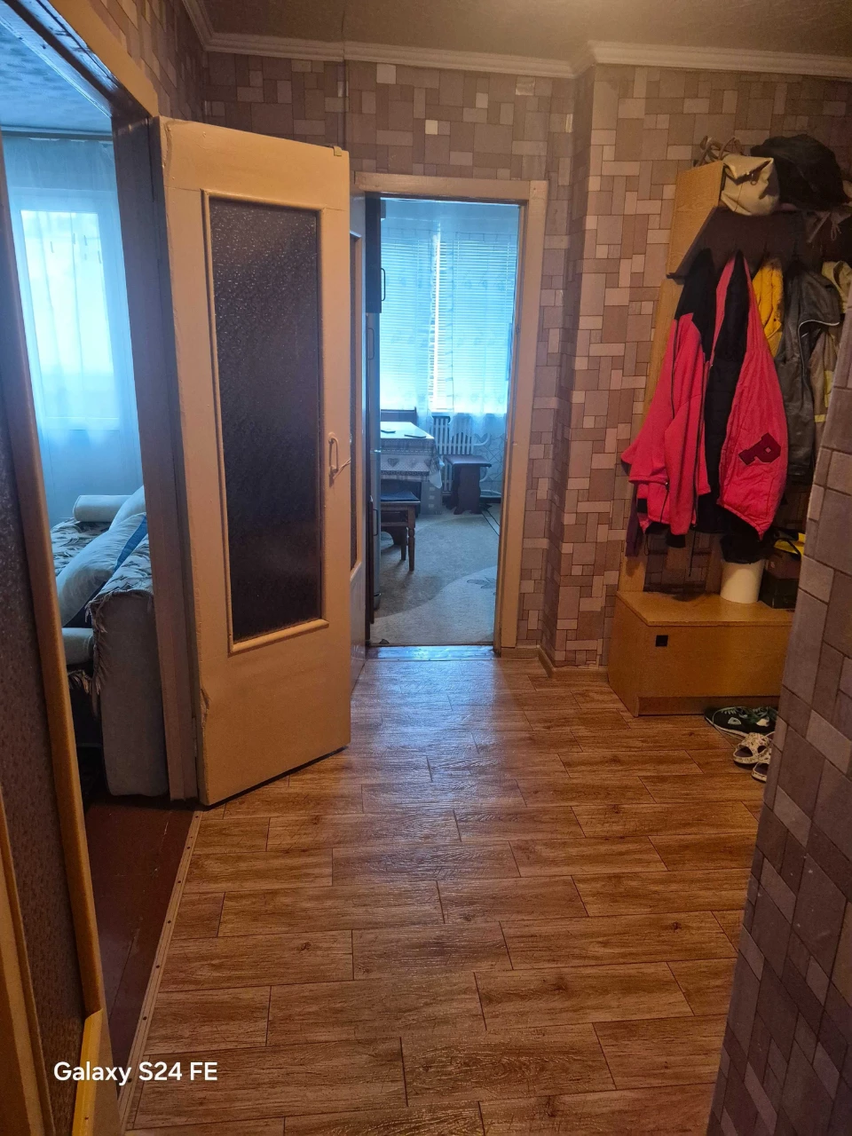 Продам 3_х кмн.кв. Мерефа(Пчелостанция)