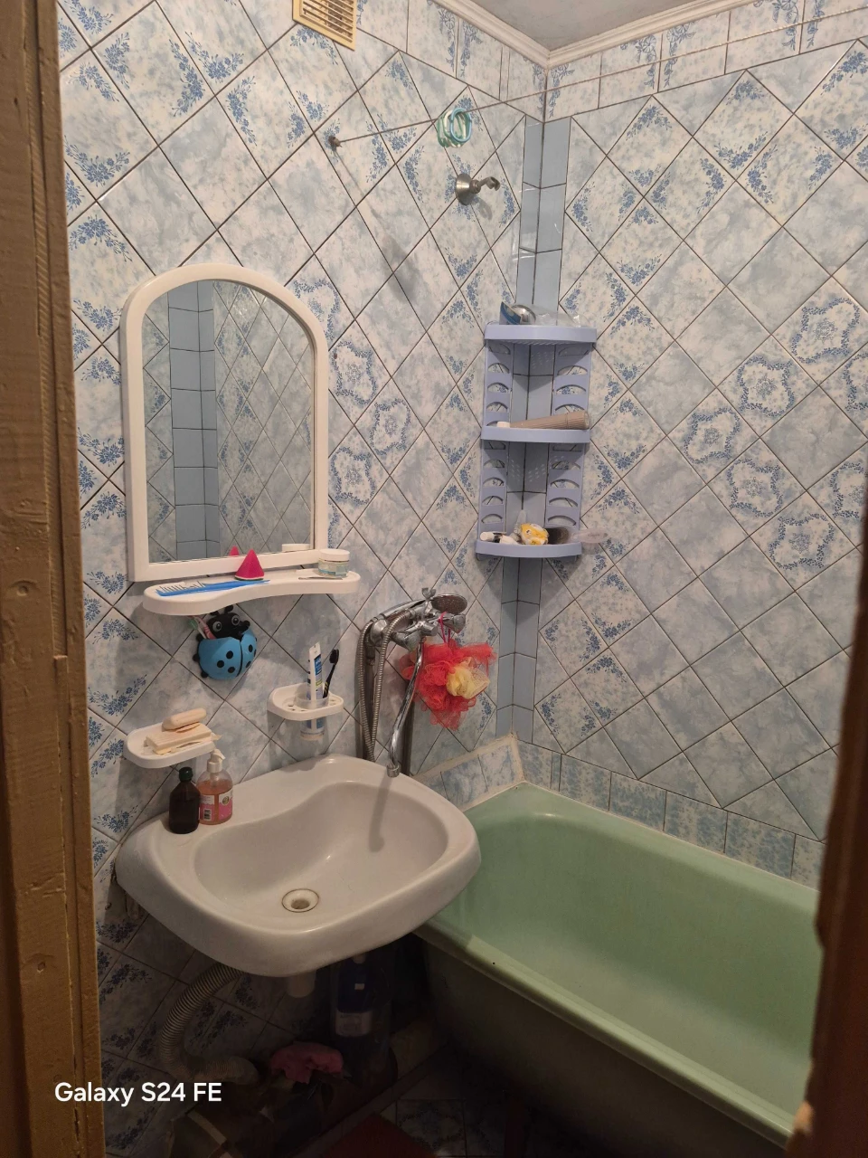Продам 3_х кмн.кв. Мерефа(Пчелостанция)