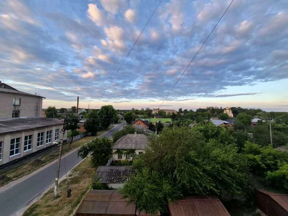 Квартира. Остер, 8 березня