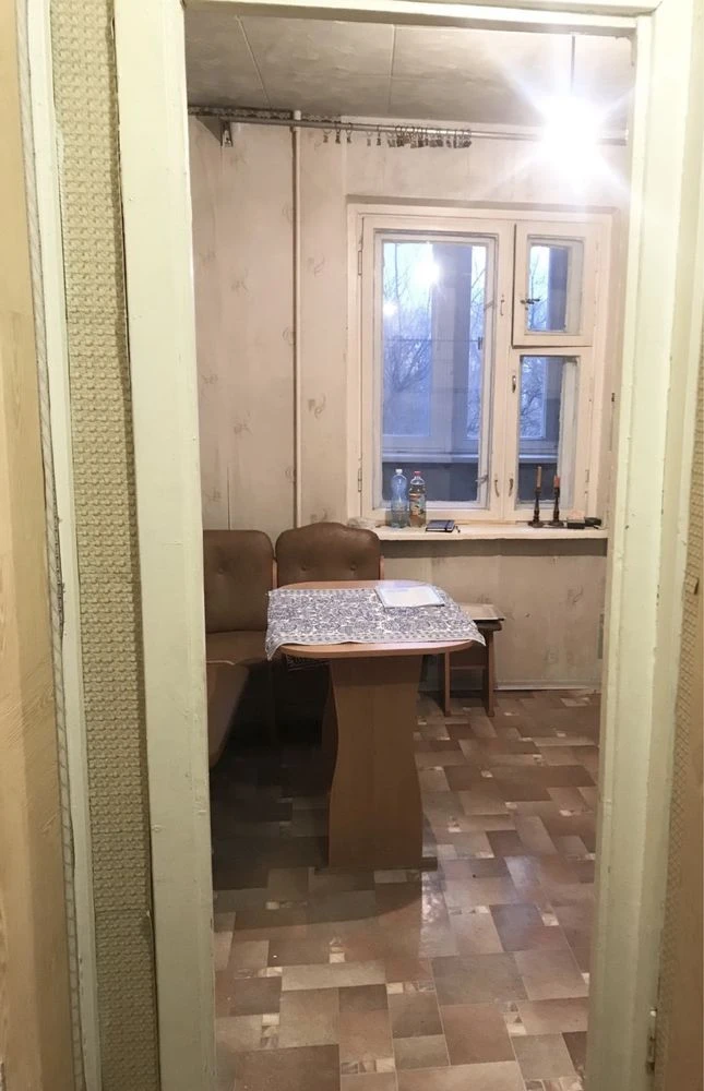 Продам 2-х кімнатну квартиру м. Семенівка, Новгород-Сіверськ