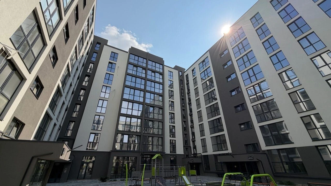 Здано/Продаж 1-кім. квартири 60,35 м² ЖК Парус Комфорт/Винни