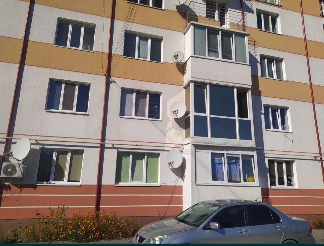 Продам від власника 1 кім-ну кв-ру на  Винниках,м.Львів. 41.