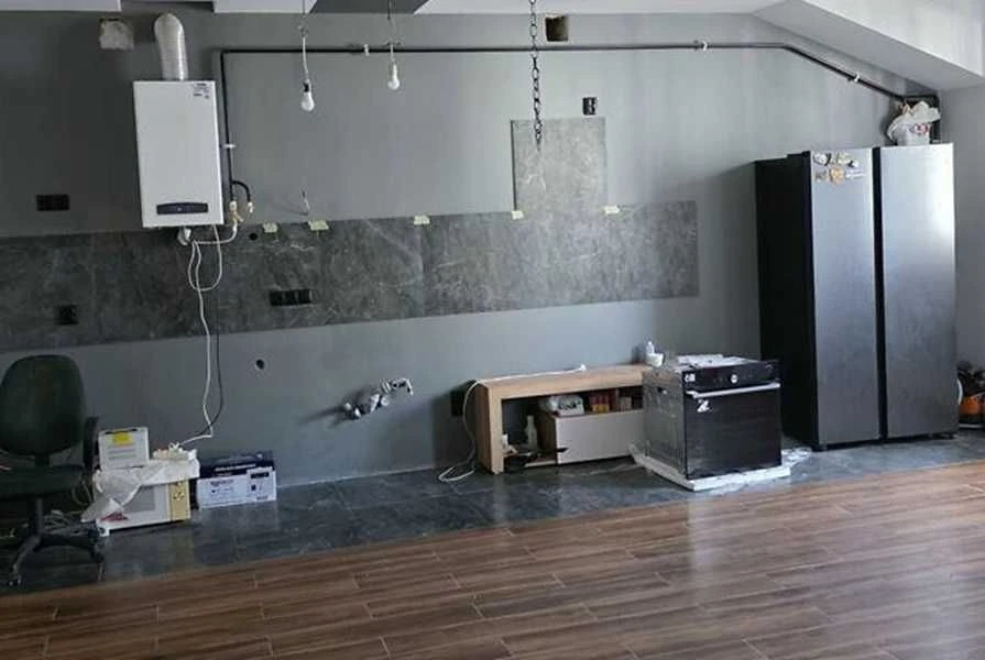 Продаж 4-к. квартири ДВОРІВНЕВА 4/4ц 103/63/40м² Винники вул