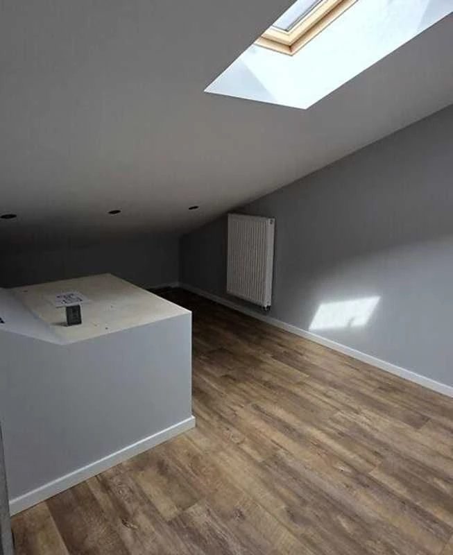 Продаж 4-к. квартири ДВОРІВНЕВА 4/4ц 103/63/40м² Винники вул
