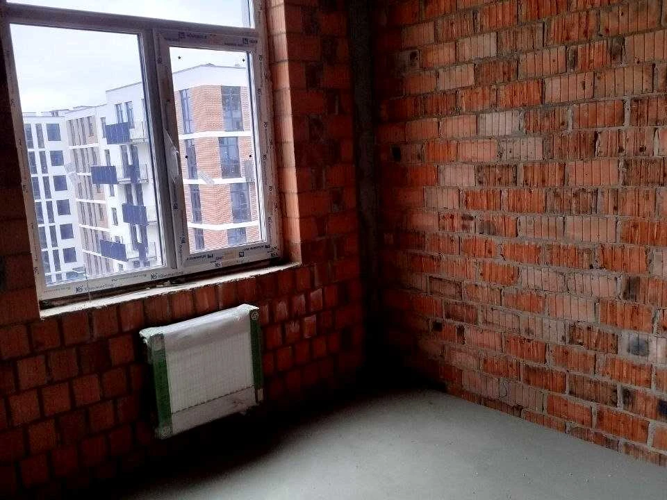 Apartment. Vynnyky (Lviv), Halychska St.