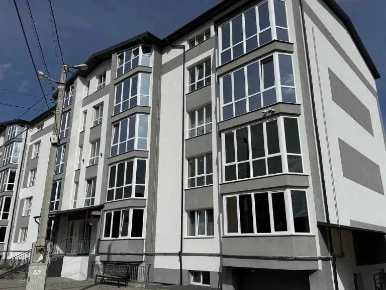 Продаж 4к квартири ЗДАНА ДВОРІВНЕВА 4/4ц 134/116/17м² Винник