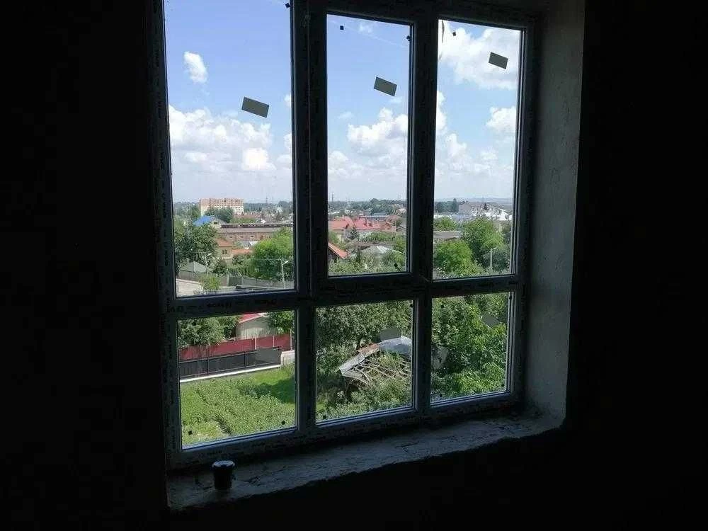 Продаж 4к квартири ЗДАНА ДВОРІВНЕВА 4/4ц 134/116/17м² Винник