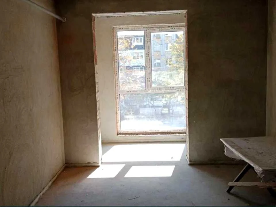Apartment. Vynnyky (Lviv), Vladyslava Allerova St.