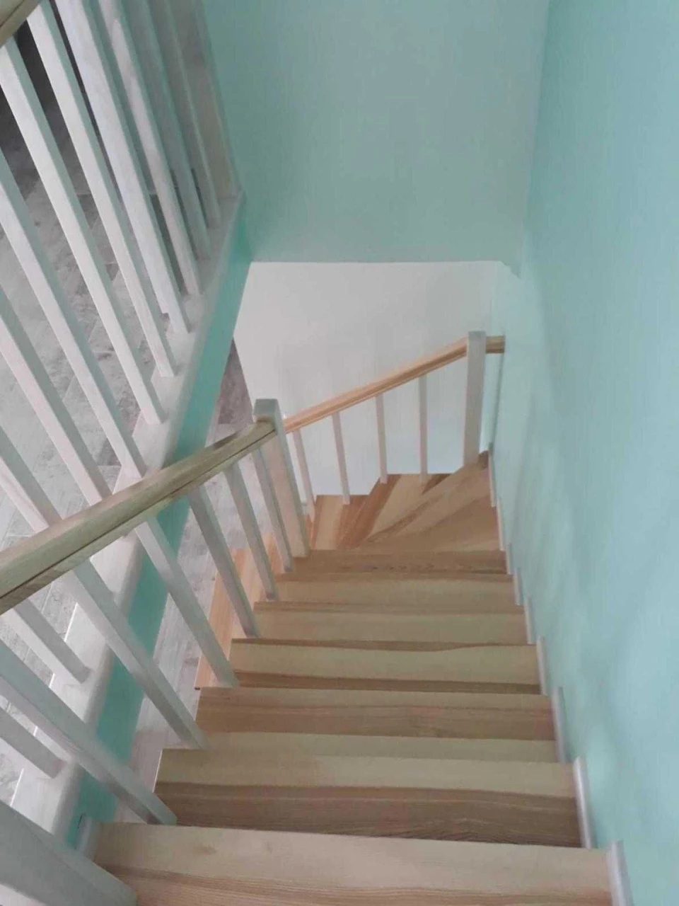 Sale of a 4-room, two-level apartment with a euro renovation and furniture