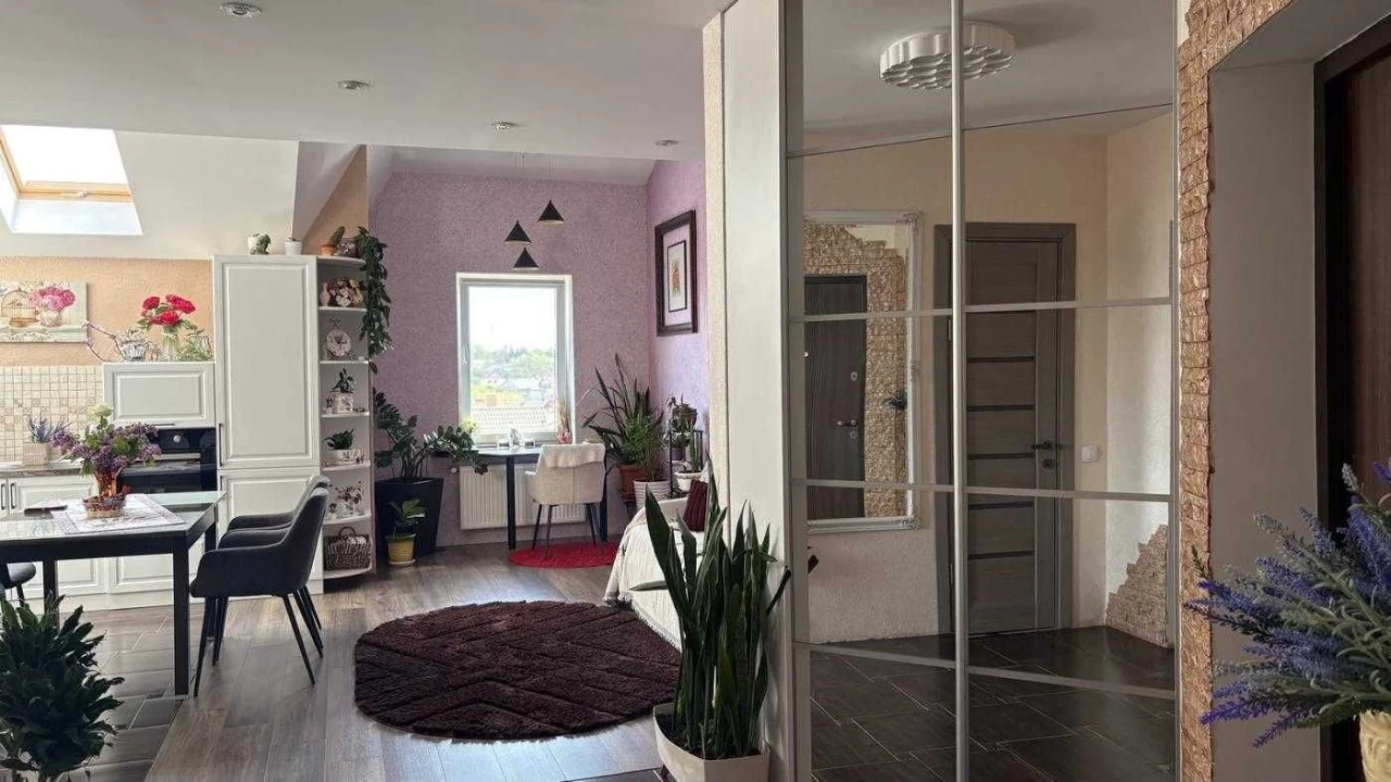 Sale of a 2-story apartment with renovation, Vinnytsia