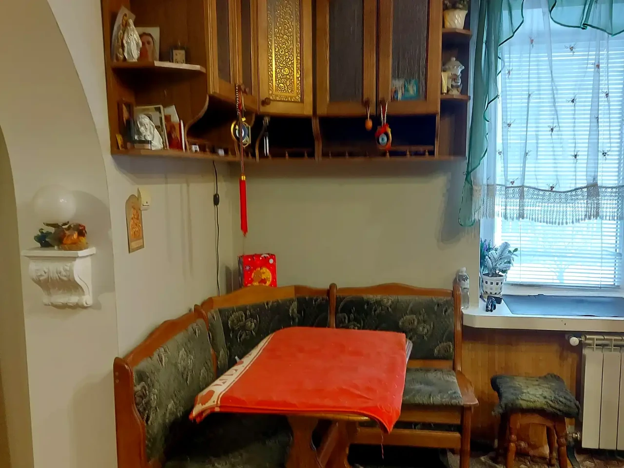 Apartment for sale - 4 rooms, 94 sq m, 2nd floor