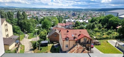 Продається 2-кімнатна квартира площею 72 м² у  ЖК Галицький.