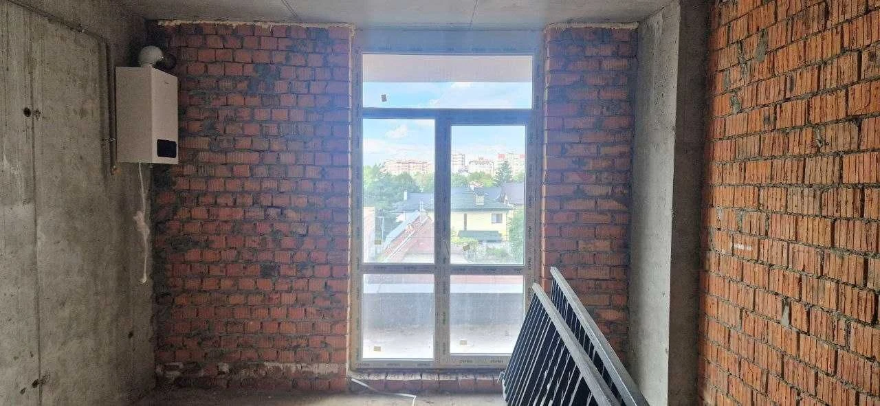 Продається 2-кімнатна квартира площею 72 м² у  ЖК Галицький.