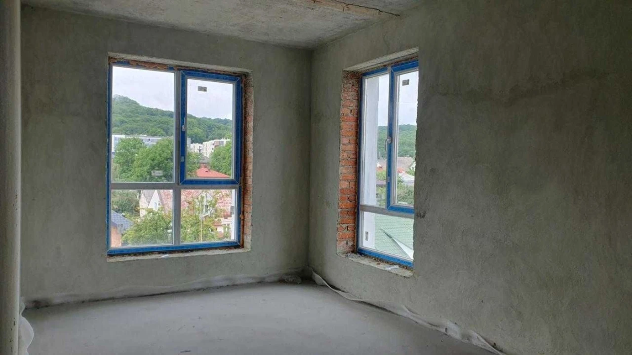 Sale of a 5-room, two-story apartment, unfurnished in a new building