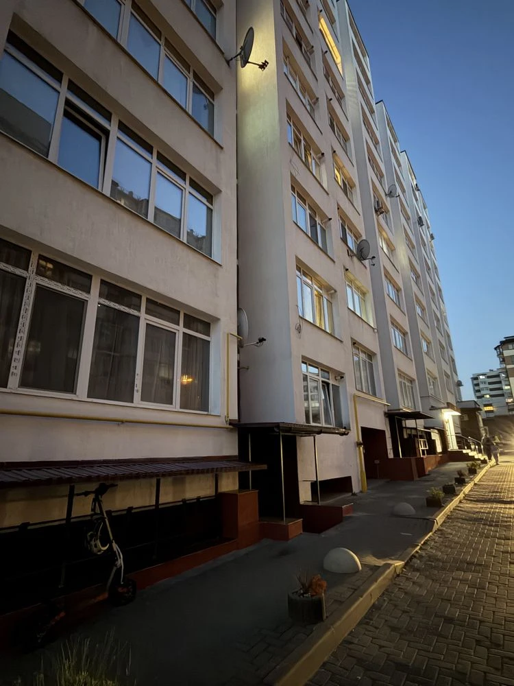 For Sale! One-bedroom apartment 48 m² in Vynnyky, Vynna Hora!