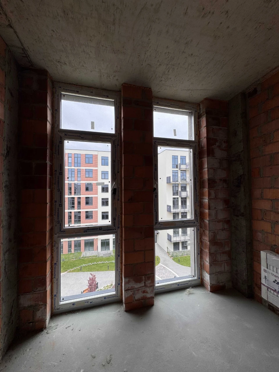 Sale of a 3-bedroom apartment in Vinnytsia