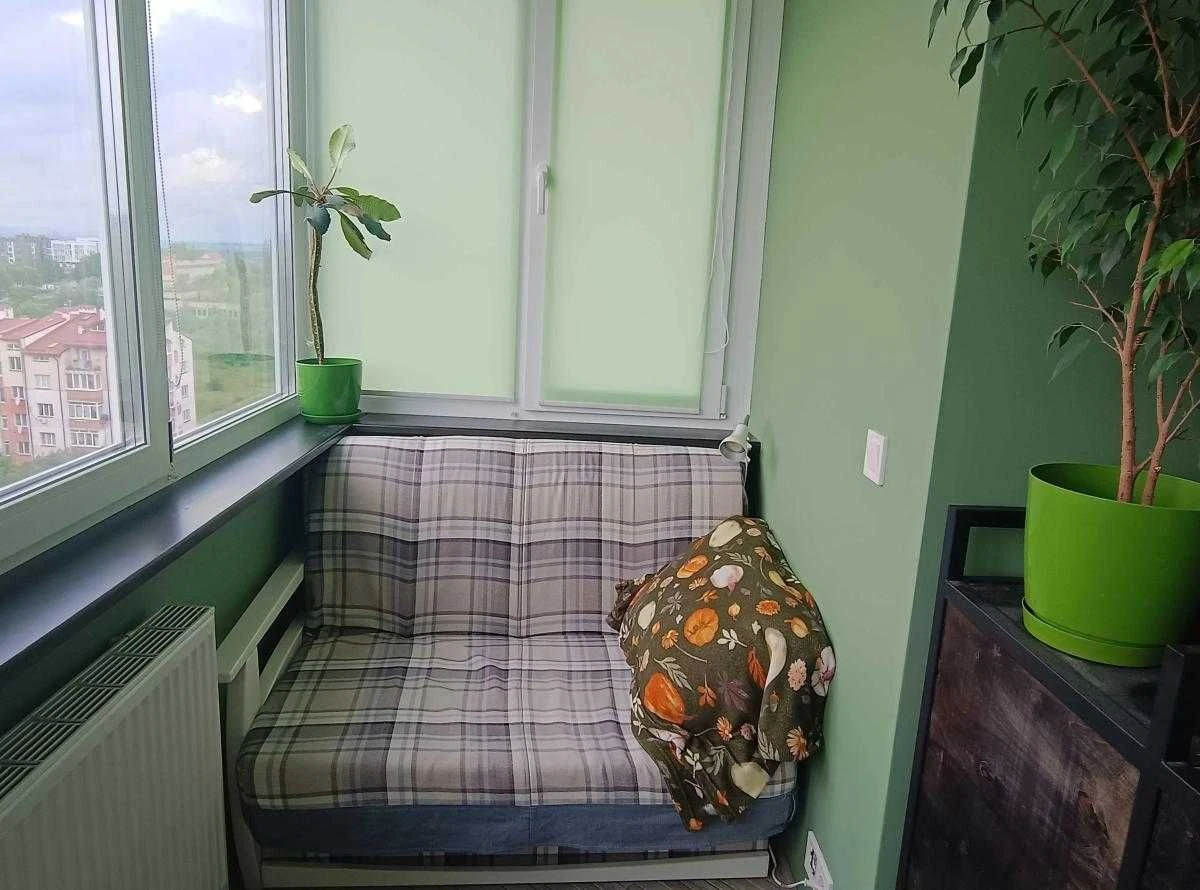 Продаж 1-к. квартири З РЕМОНТОМ 46/26/20м² Винники вул. Винн