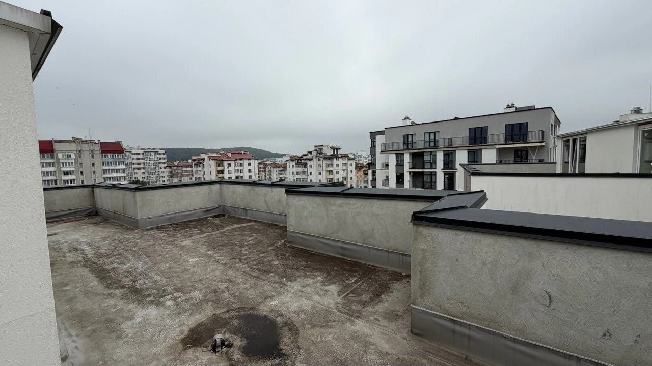 Продаж 2-кім. квартири 92,8 м² з великою терасою/ЖК Green Pa