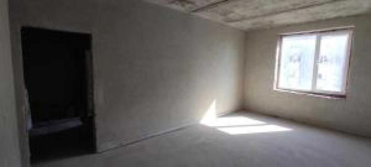 Sale of a 3-bedroom apartment on Vinna Hora Street, Vinnyk city