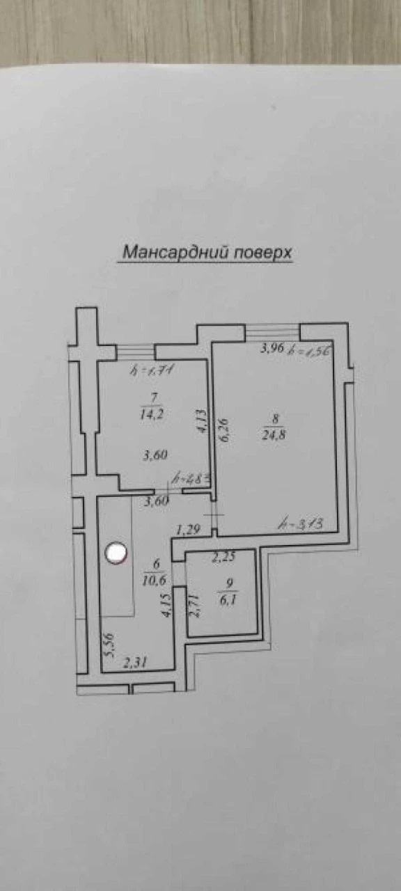 Sale of a 3-bedroom apartment on Vinna Hora Street, Vinnyk city