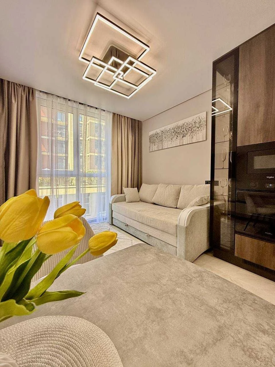 Продаж 1 кімнатної квартири з ремонтом ЖК Парус Comfort м. В