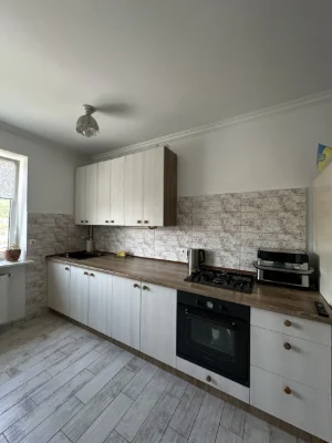 Sale of a two-level apartment 130.4 sq.m., вул. Івасюка / Винники