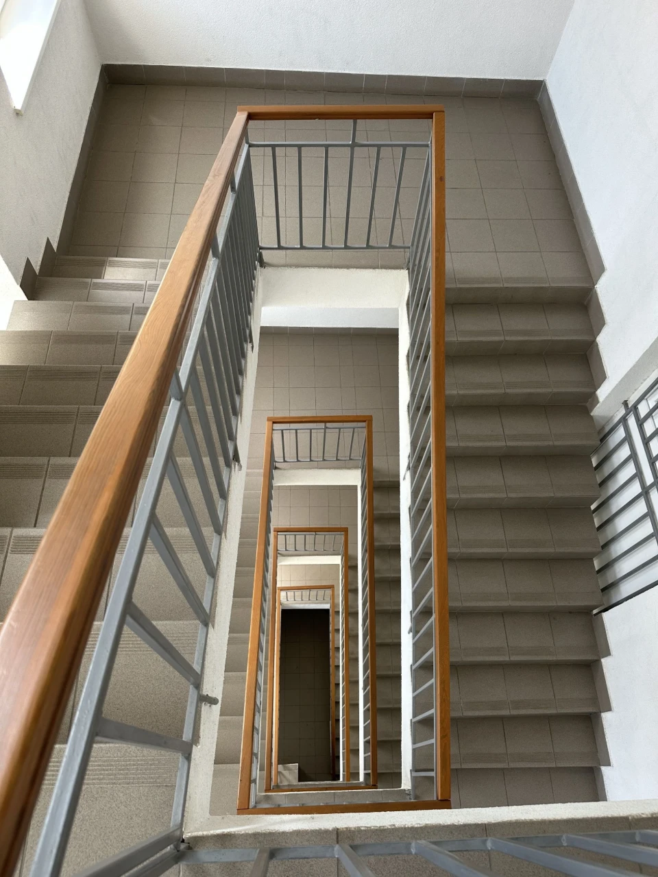 Sale of a two-level apartment 130.4 sq.m., вул. Івасюка / Винники