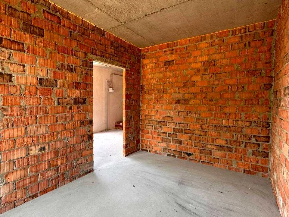 Apartment. Vinnyky (Lviv), Halychska St.