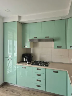 Sale of a 1-bedroom apartment renovated with furniture in a new building