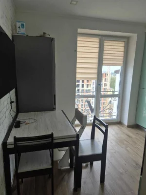 Sale of a 1-bedroom apartment renovated with furniture in a new building