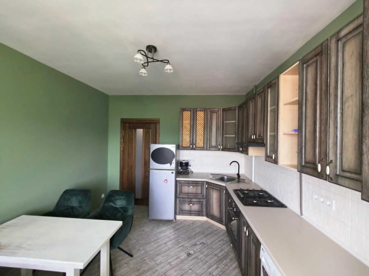 Продаж 1-кім квартири з ремонтом 45,7м² ЖК Затишний Дім, Вин