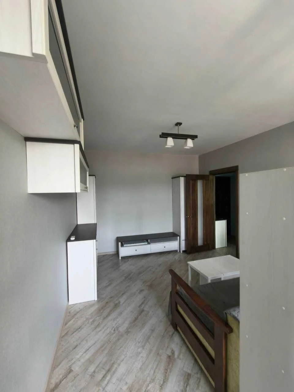 Продаж 1-кім квартири з ремонтом 45,7м² ЖК Затишний Дім, Вин