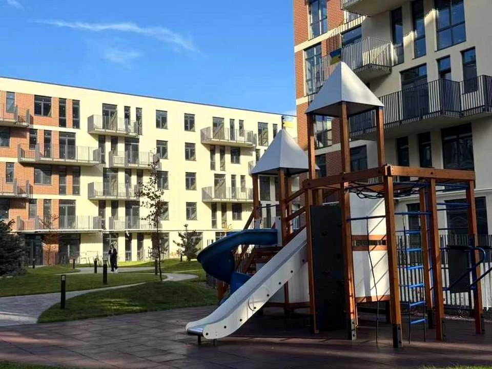 Apartment. Vynnyky (Lviv), Halychyska St.