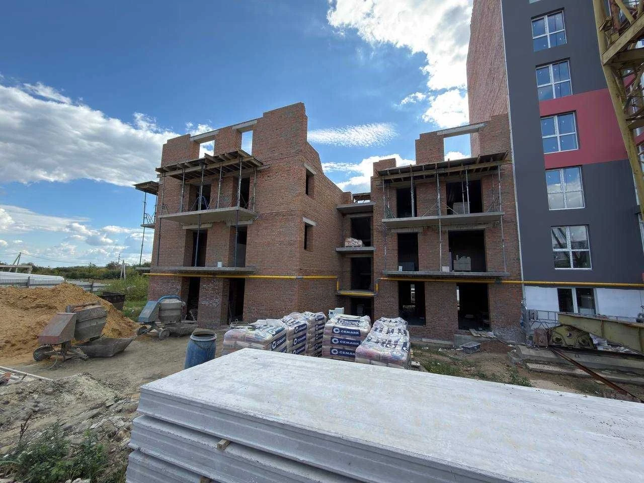 Sale of a 2-bedroom apartment · Residential complex "Susidi 2" · City of Vynuky Section C