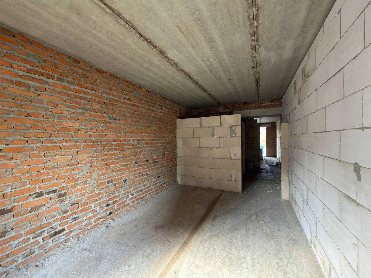 Sale of a 2-bedroom apartment · Residential complex "Susidi 2" · City of Vynuky Section C