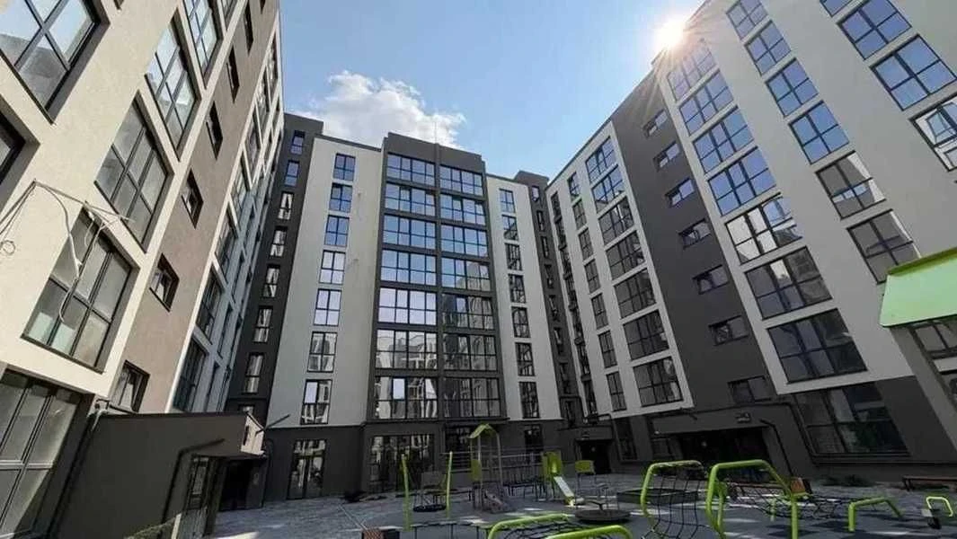 Продаж 3-к. квартири ЗДАНА 7/8ц 88/66/22м² ЖК Парус COMFORT