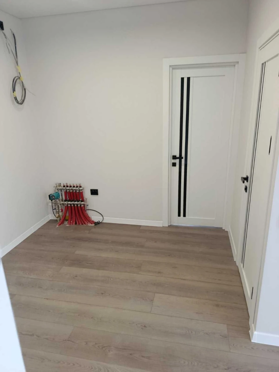 Продаж 2к квартири З РЕМОНТОМ 6/8ц 52/23/25м² Винники вул. Л