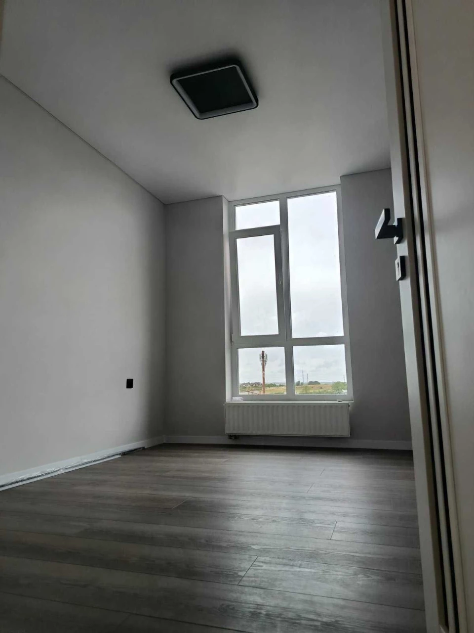 Продаж 2к квартири З РЕМОНТОМ 6/8ц 52/23/25м² Винники вул. Л