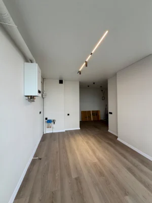 Продаж 2 кімнатної квартири з ремонтом вул. Лисика, Винники